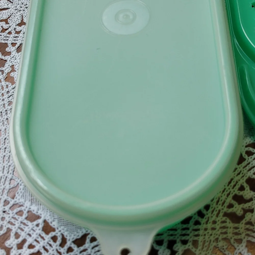Tupperware grater - Picture 4 of 4